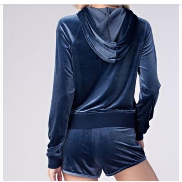Velvet "Babe" Hoodie & Matching Shorts - Picture 2 of 8